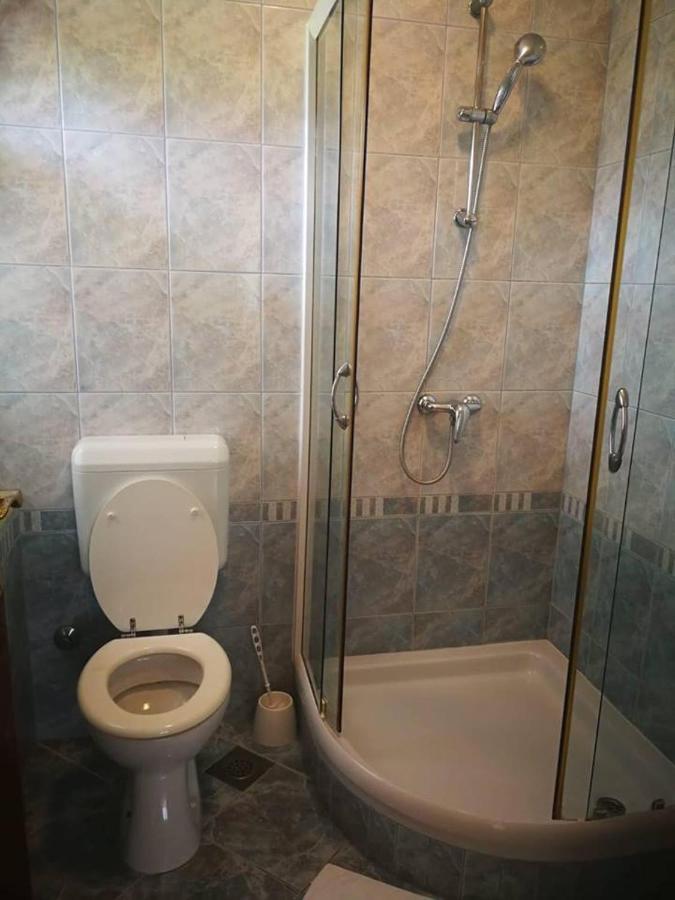 Pansion Marinka-Bire Rooms Lumbarda Buitenkant foto